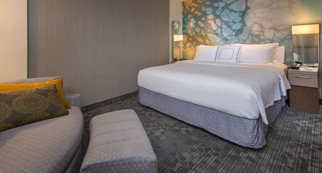 Courtyard By Marriott Holland Downtown Hotel Exterior photo